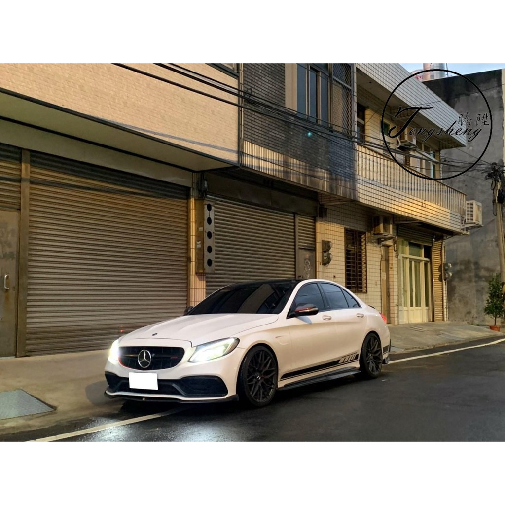 2015 BENZ C300 (改63套件)