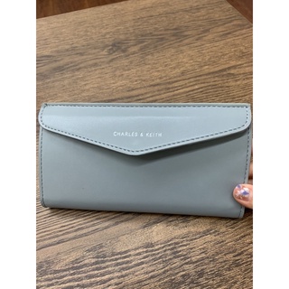CHARLES & KEITH 長夾 皮夾 多層卡夾收納 錢包 九成新