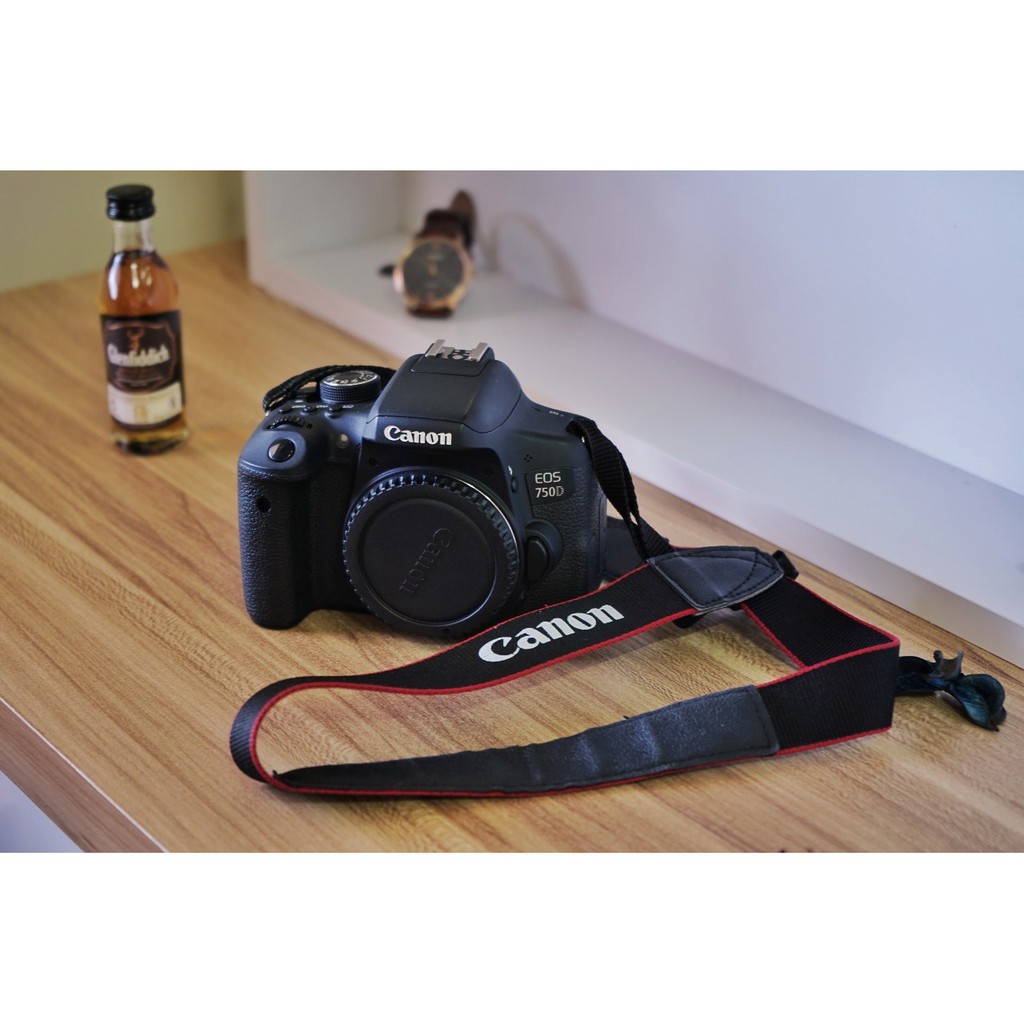二手良品 Canon 750D APS-C 單眼相機 佳能 入門   翻轉螢幕 WIFI