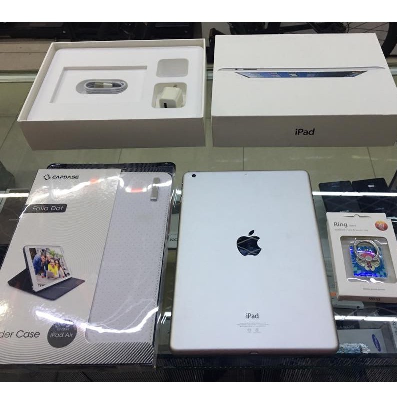 9成新ipad Air 9 7吋16g Wifi版實體店臺中永和超商取貨付款apple 二手平板中古 蝦皮購物