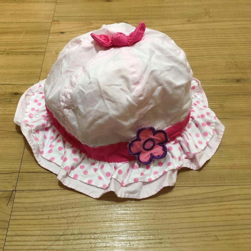 女幼童 粉紅帽子 尺寸：45（蝴蝶結處有鬆緊帶）