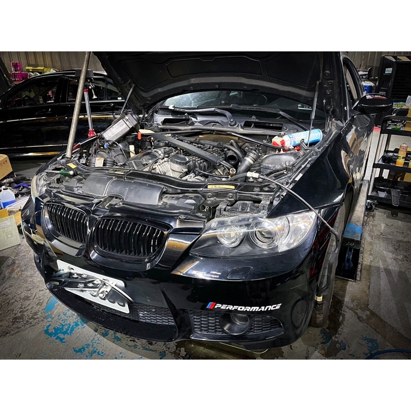 晟信 Bmw e92 e90 335i 冷氣壓縮機 冷排 散熱片 膨脹閥 壓縮機皮帶 冷氣清洗 冷媒 冷凍油