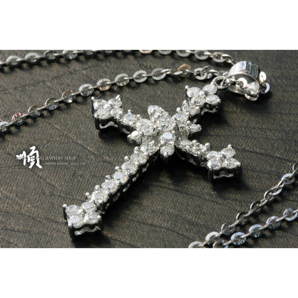 順順飾品--鑽石墜子--18K金繁華十字架天然鑽石墜子┃共約1.34ct克拉