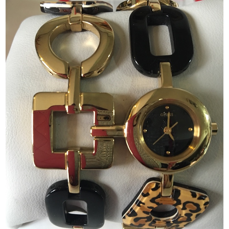 美國品牌 正品Guess 金色 豹紋 手環錶 設計款式 造型款特別 金色質感優 2手美品