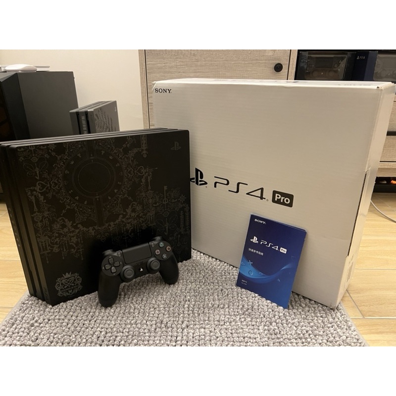 🌟Ps4 pro 1TB王國之心限定版主機7218B 型最新型主機9.5成新近新品🌟🔺含二代原廠手把🔻