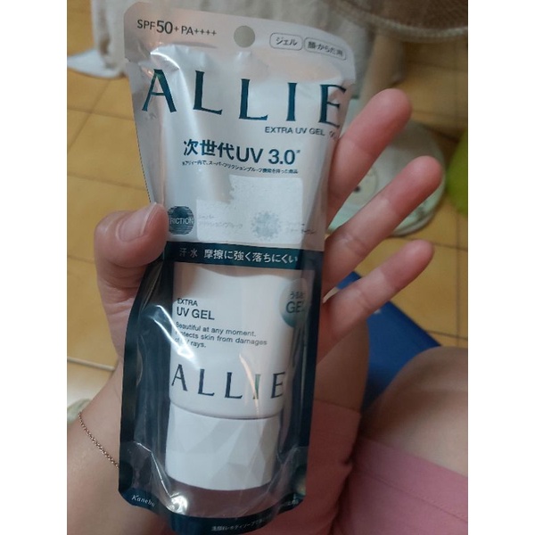 全新.未拆。ALLIE。防曬水凝乳。90g。