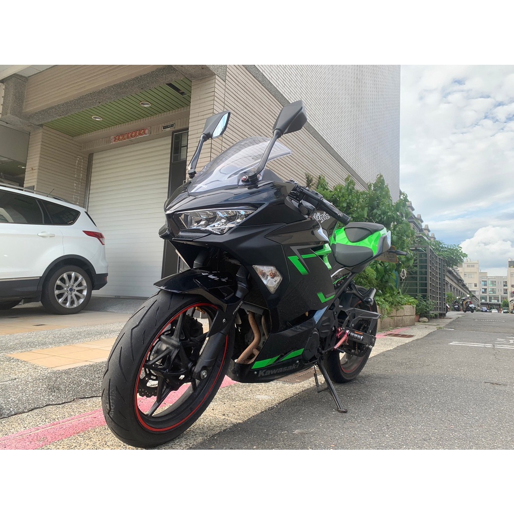 KAWASAKI NINJA400 忍400ABS二手檔車中古車配合全額.超額.學生貸款強力過件白牌黃牌紅牌仿賽街車大型