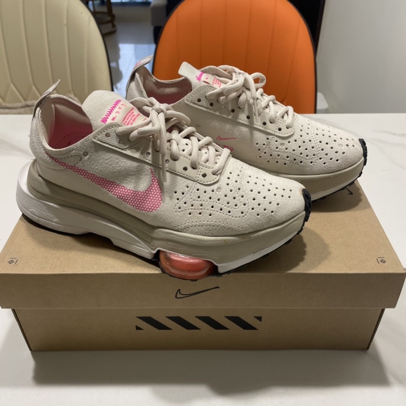 二手近全新Nike air zoom type 裸粉色