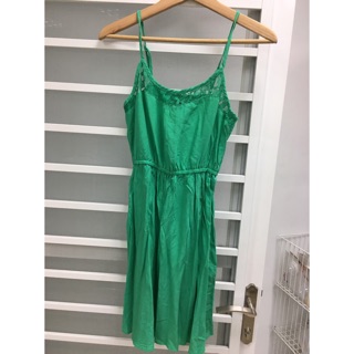 H&M孔雀綠蕾絲小洋裝