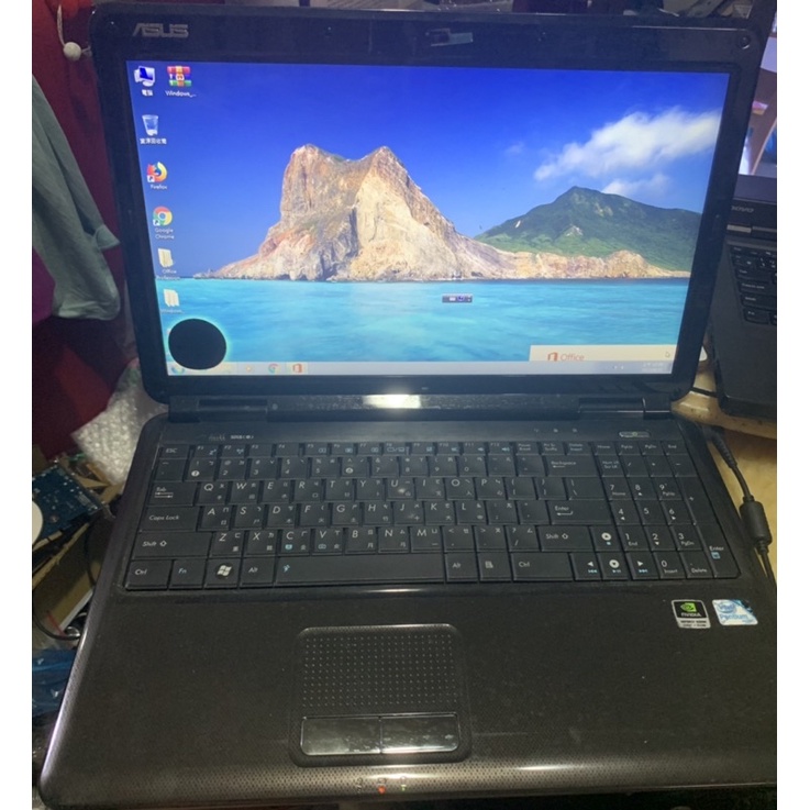 華碩 14吋筆電 Asus K50IP 雙核 T4500 2G 160G Win7 Pro GT205M 獨顯 DVD