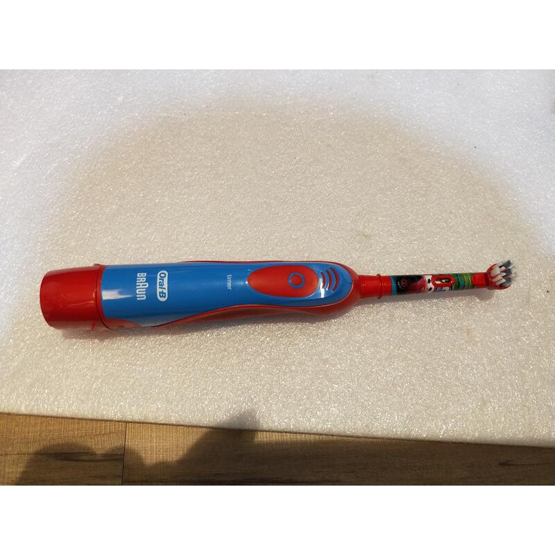 售德國百靈 歐樂B Oral-B 階段型兒童電動牙刷紅色麥昆款, 拆封測試過