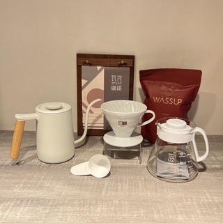 (附發票現貨) 瓦莎咖啡 泰摩700ml手沖壺+Hario V60白色陶瓷有田燒手沖咖啡壺組 瓦莎半磅咖啡豆隨機