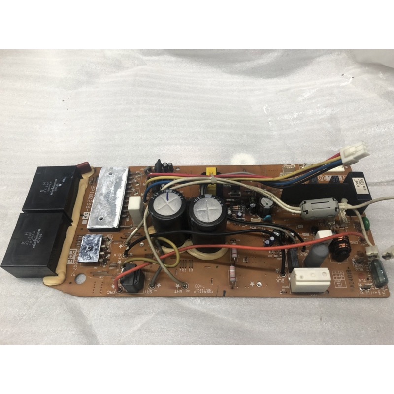 大金冷氣FTXE25-35BVMT 電腦主機板維修