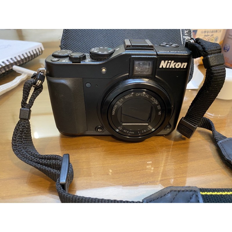 二手相機Nikon-coolpic p7000 類單眼（限面交，希望等疫情平穩再面交）