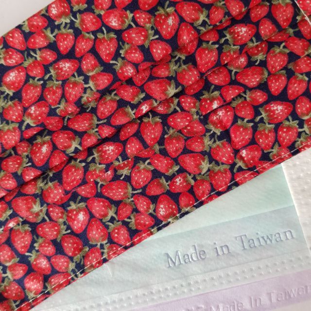 新款輕透薄棉口罩套 可愛草莓