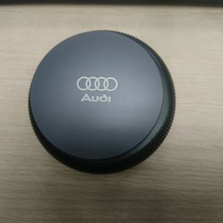 Audi logo 飛碟香芬