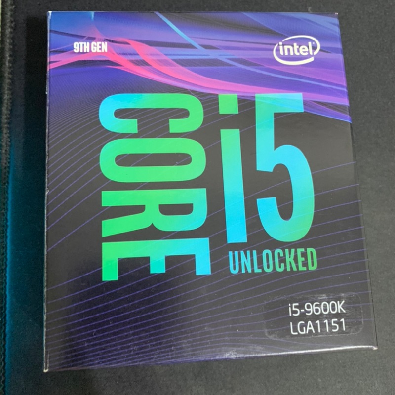 i5-9600k 3.7GHz(up to 4.6GHz)無風扇