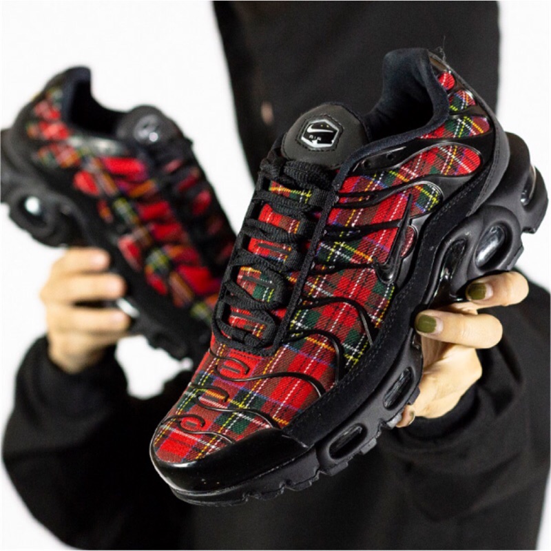 air max plus tartan