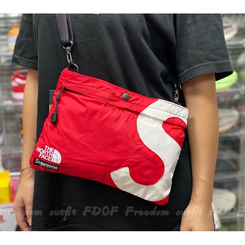 supreme the north face バック サコッシュ