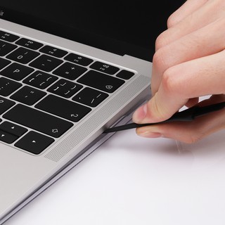 Mac保護殼 拆殼專用工具 拆殼神器 灰塵清理刷子 方便易用2合1 Macbook Air Pro 蘋果筆電 筆記型電腦