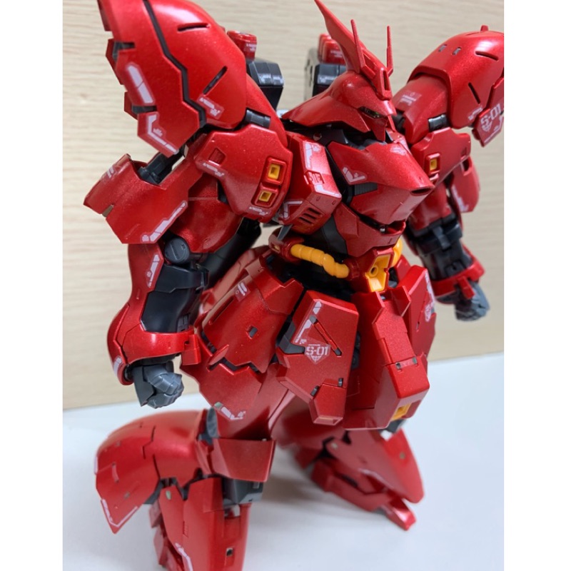 {鋼彈的屋-模型工作室}  萬代 RG 1/144 沙薩比 塗裝完成品 （實品如圖）鋼彈 模型 代工