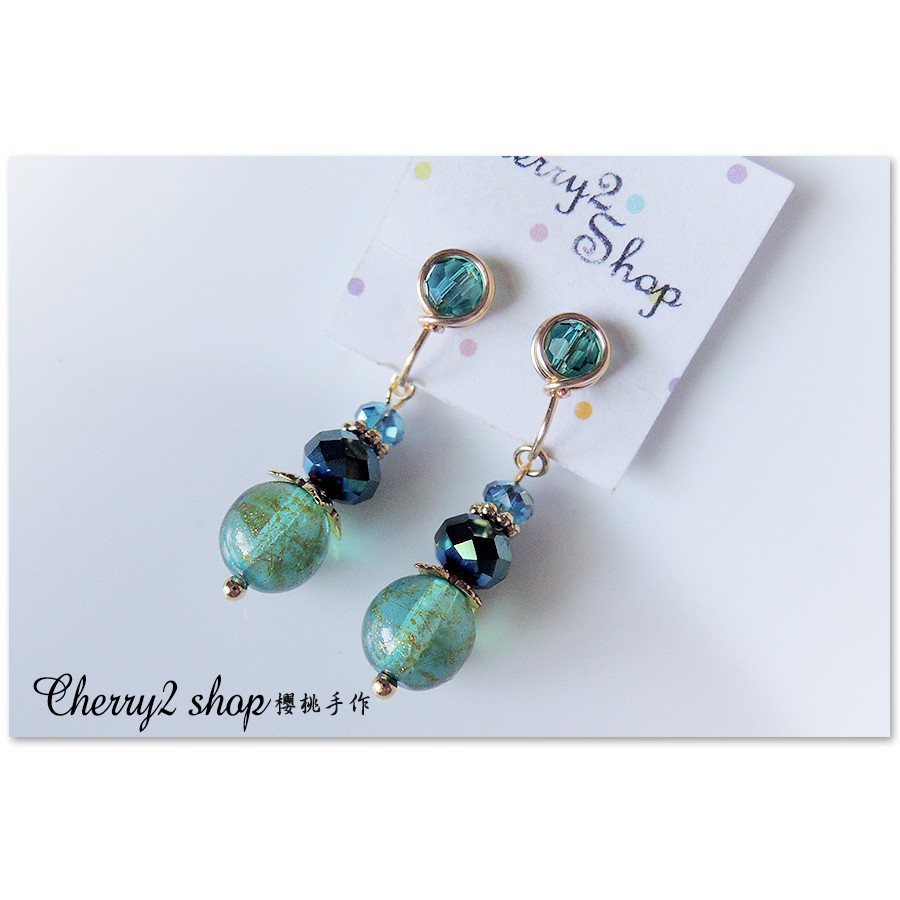 ◎Cherry2 shop◎手作。異國風~金綠彩珠水晶夾式耳環/手工耳夾A9872☆