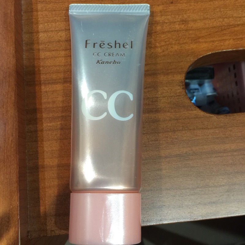 Freshel CC霜