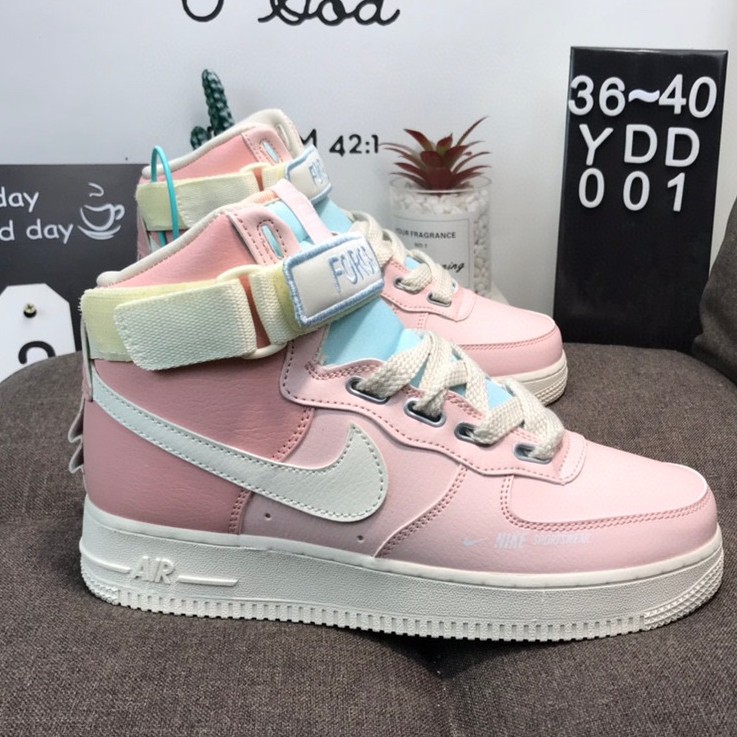 af1 hi ut