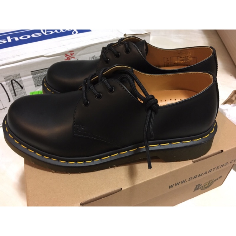 Dr. Martens 1461 3孔 霧面黑（女）