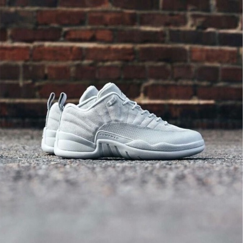 jordan 12 gray wolf