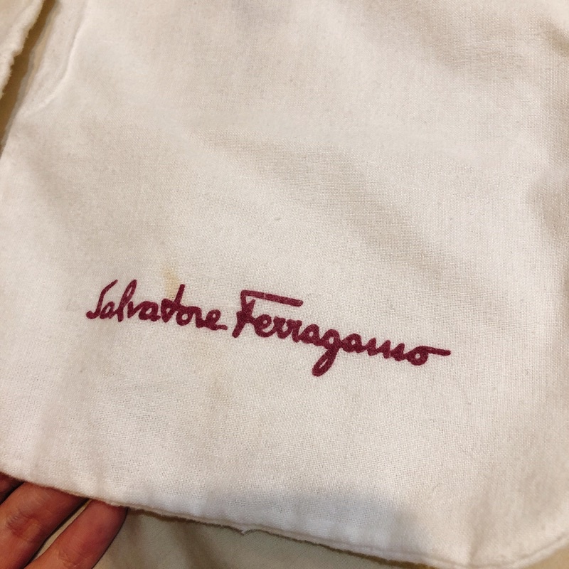 專櫃二手 Salvatore Ferragamo 鞋袋