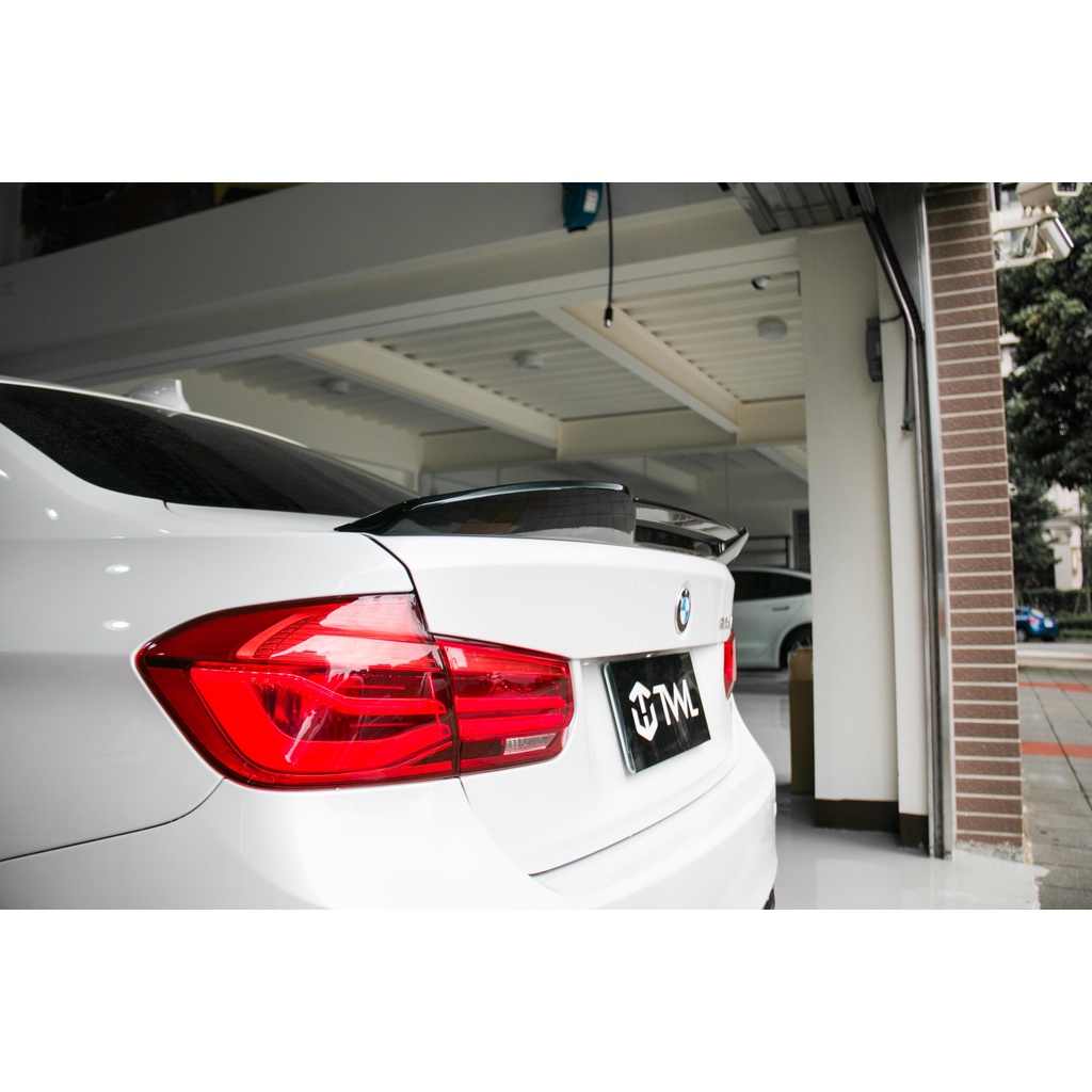 &lt;台灣之光&gt;全新 BMW F30 15 16 17 18 19年LED 外側 尾燈 後燈 328I 320I