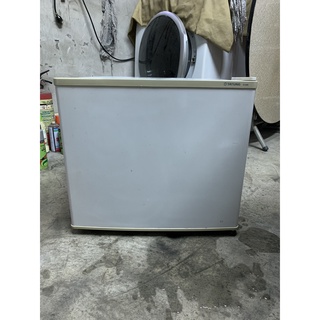 [中古] 大同 50L 單門冰箱 小冰箱 冷藏小冰箱 套房冰箱 台中大里二手冰箱 台中大里中古冰箱 修理冰箱 維修冰箱