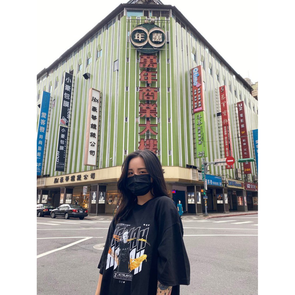 MAXXC 罪惡城市短T-黑