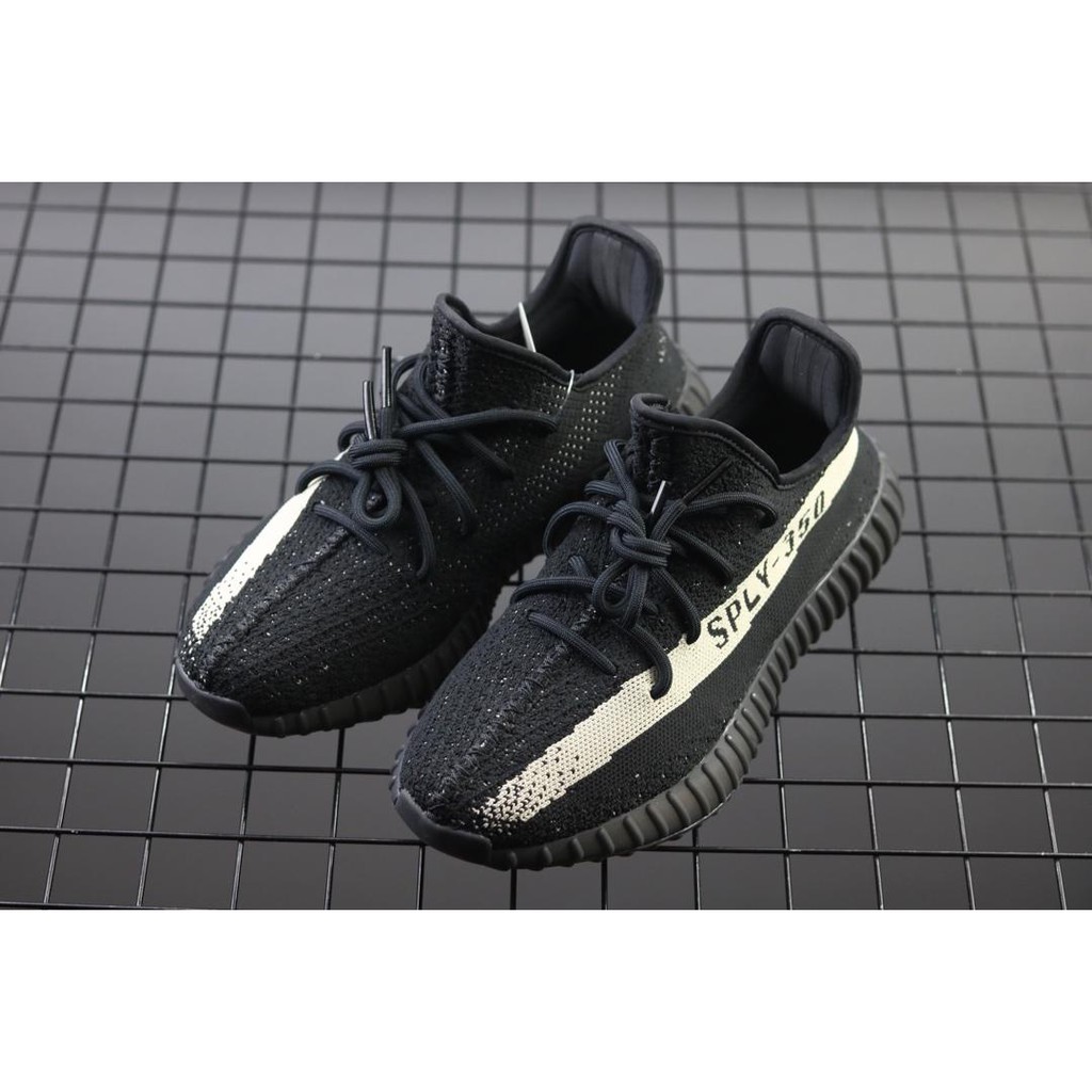 adidas yeezy 350 boost oreo
