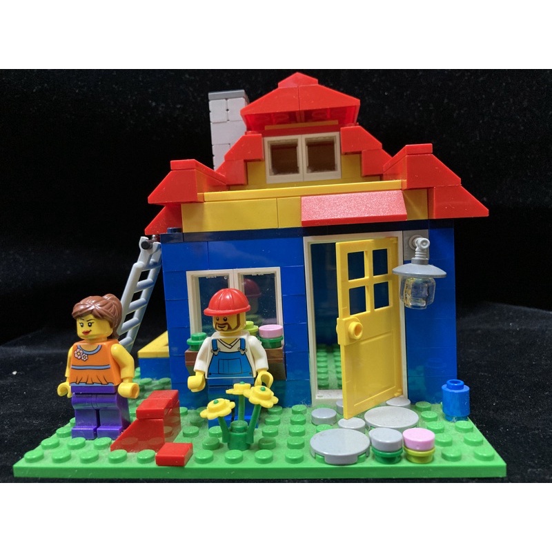 展示品LEGO 樂高 40154 筆筒小屋