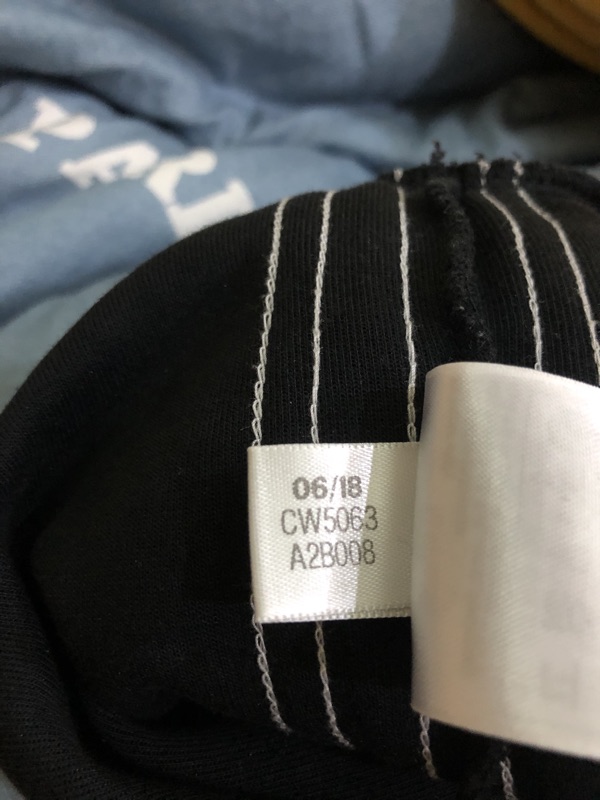 日版Adidas Originals三線長褲CW5063 | 蝦皮購物