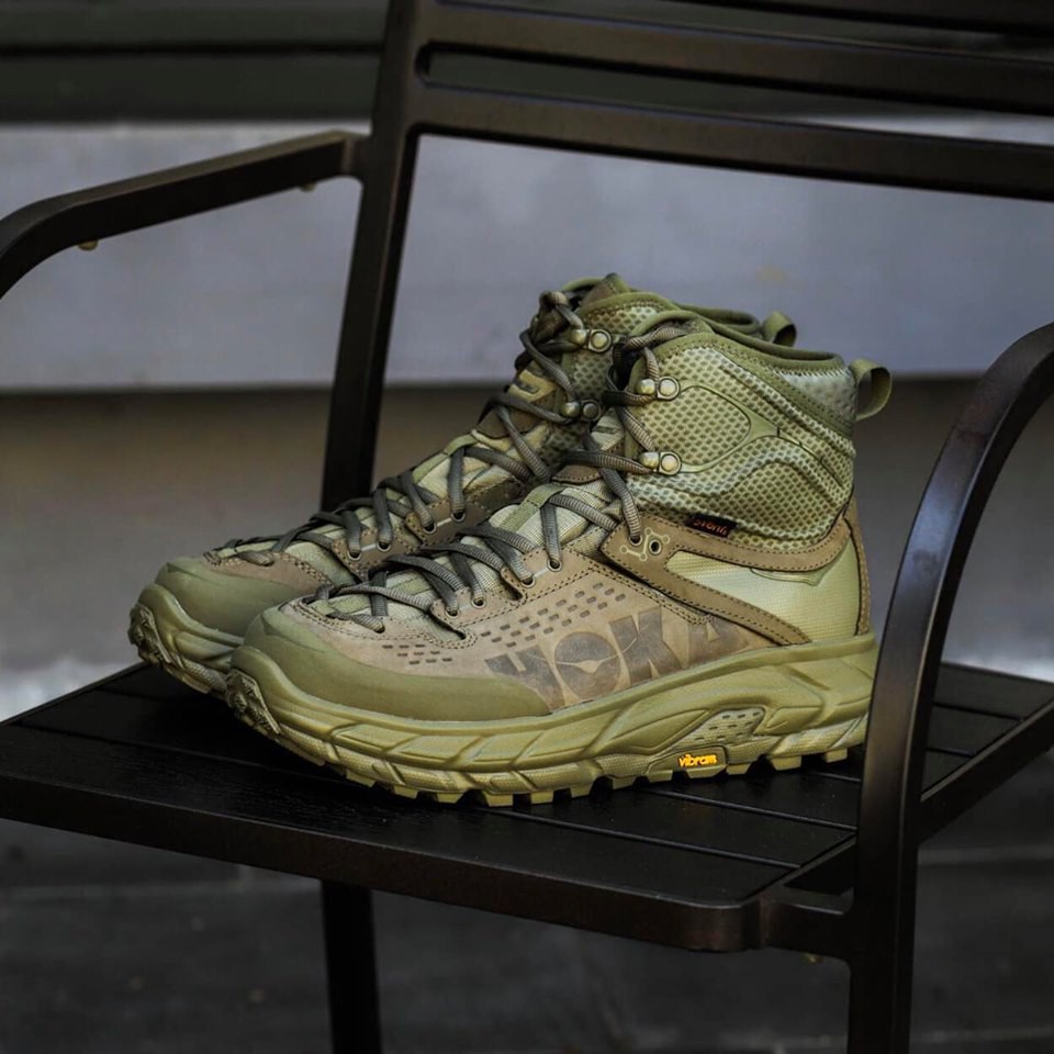 專櫃正品 Hoka One One Tor Ultra Hi Wp Jp 高筒軍綠軍綠色 蝦皮購物