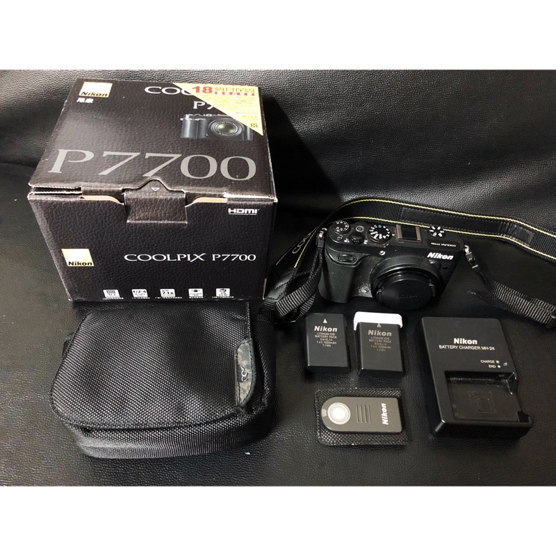 【秋秋的二手小店】Nikon P7700 類單眼相機 (含2顆原電、遙控器、16G記憶卡)