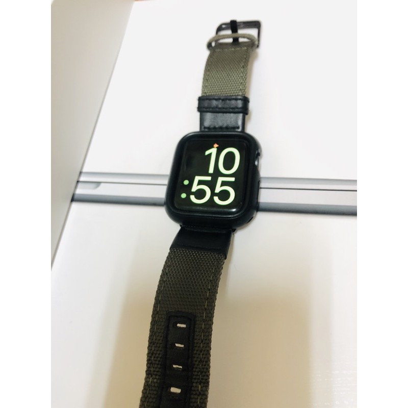 Apple Watch S2 9成新 42mm 電池可使用2天以上 盒裝完整