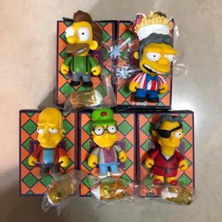 kidrobot moe's tavern