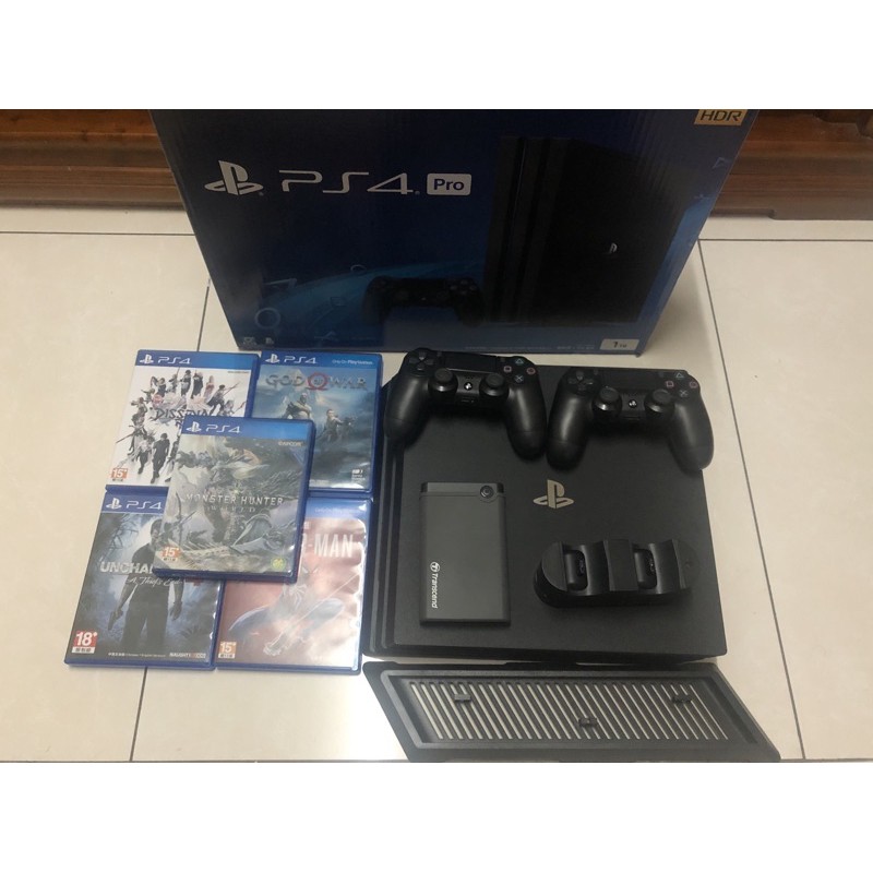 Ps4主機pro送多款遊戲 多樣周邊主機1tb 7117b型 二手中古商品 蝦皮購物