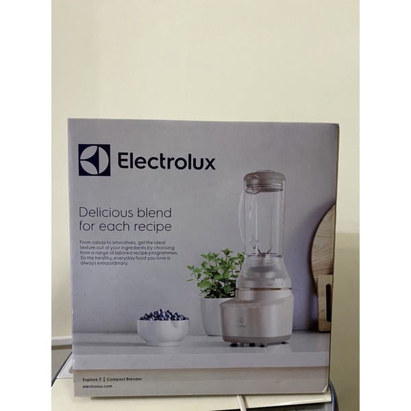 全新Electrolux迷你高效果汁機Explore7