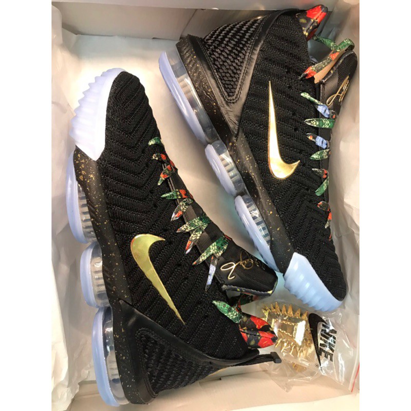 nike lebron watch the throne