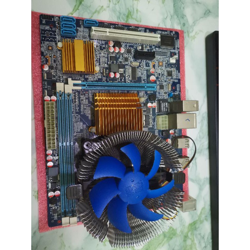 X58主機板+E5-5620 cpu+散熱器+8G記憶體