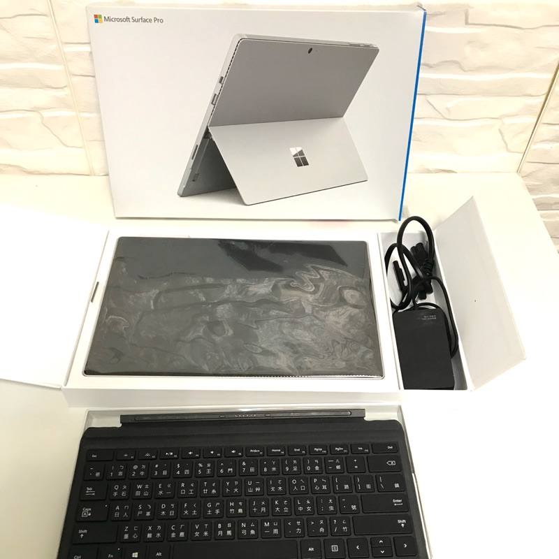 Microsoft 微軟Surface Pro 4 CR3-00010（Core i5/8G/256G/W10P）