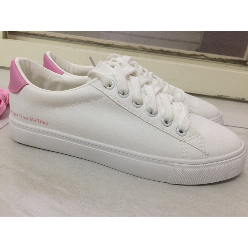 全新 女鞋布鞋小白鞋39號 24 5 蝦皮購物