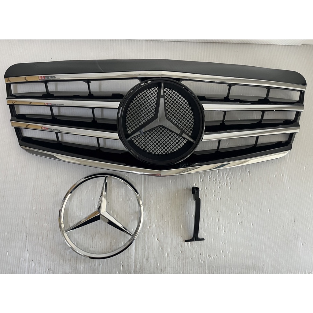 100%精品 E系列 BENZ W211 07 08 09 小改款 尖頭 專用 四線 亮黑 大星標 水箱罩 水箱護罩