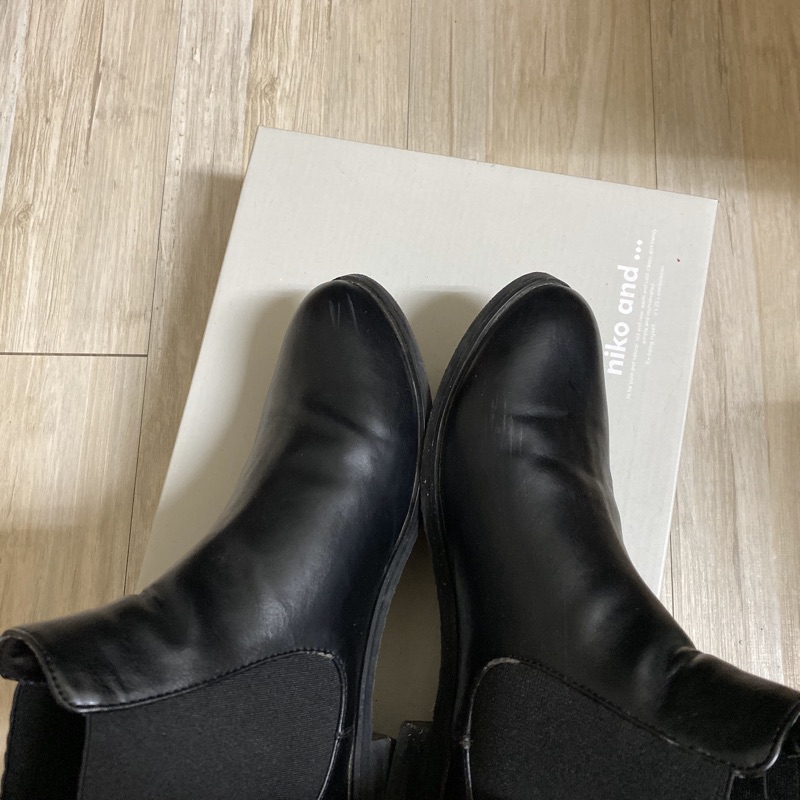 Niko And日牌短靴 蝦皮購物