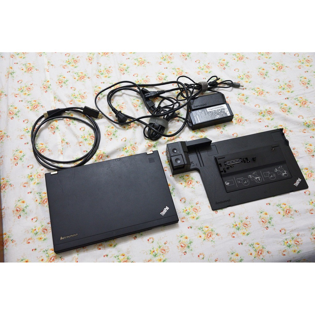 Lenovo Thinkpad X220 i5 8g IPS SSD DOCK 大全配